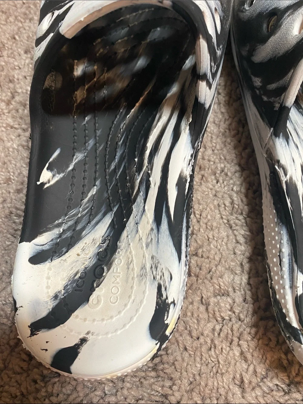 CROCS Classic marble Swirl Slide Sandals slip ons for Women
